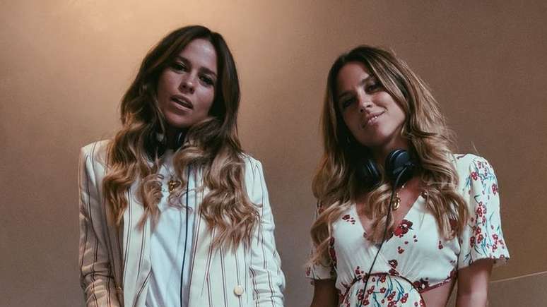 Loanne (&agrave; direita) e Jordan s&atilde;o DJs e fazem sucesso na internet, com posts sobre moda e estilo de vida