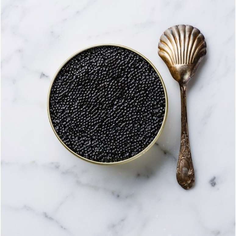 Por ser tão raro, o preço do caviar selvagem vai nas alturas