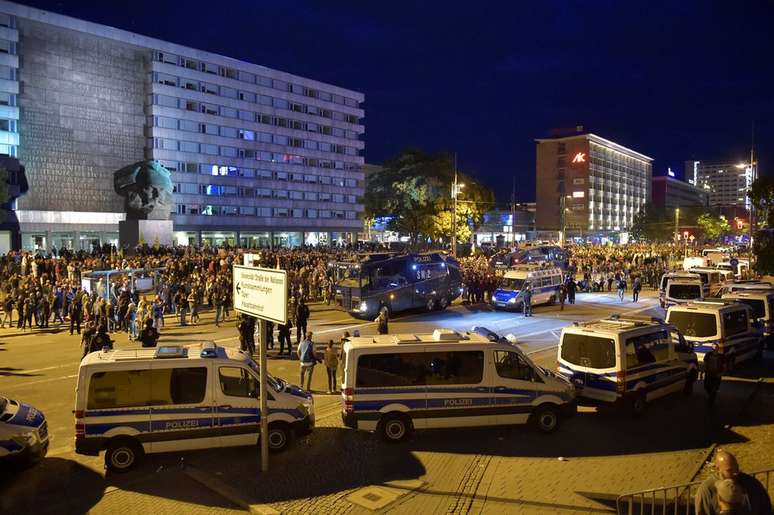 A polícia acompanhou de perto os protestos de segunda-feira em Chemnitz