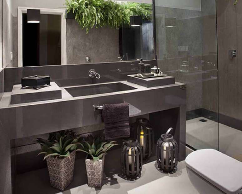 25. Decoração para banheiro em tons de cinza com pia escavada em silestone – Foto: Construir e Viver