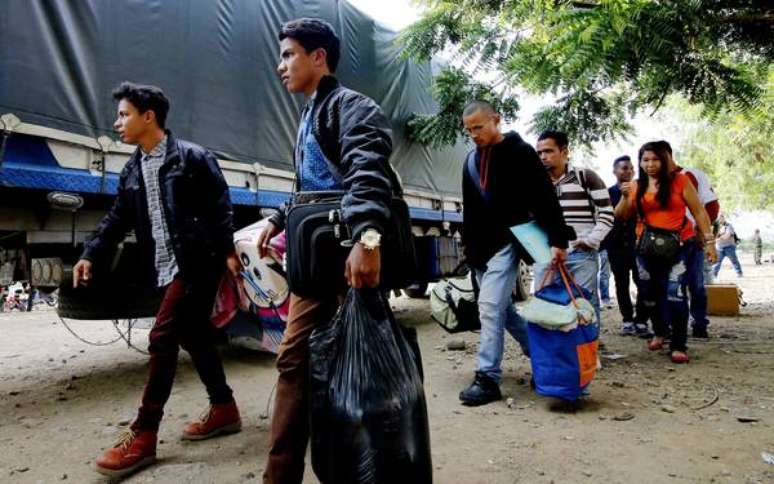 Migrantes venezuelanos chegam em Cucuta, na Colômbia