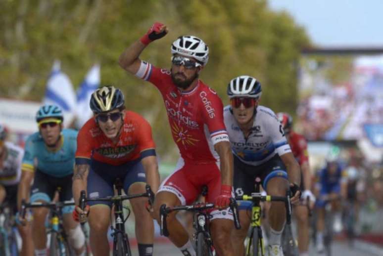 Em final 'pegada', Bouhanni vence a primeira na Volta da Espanha