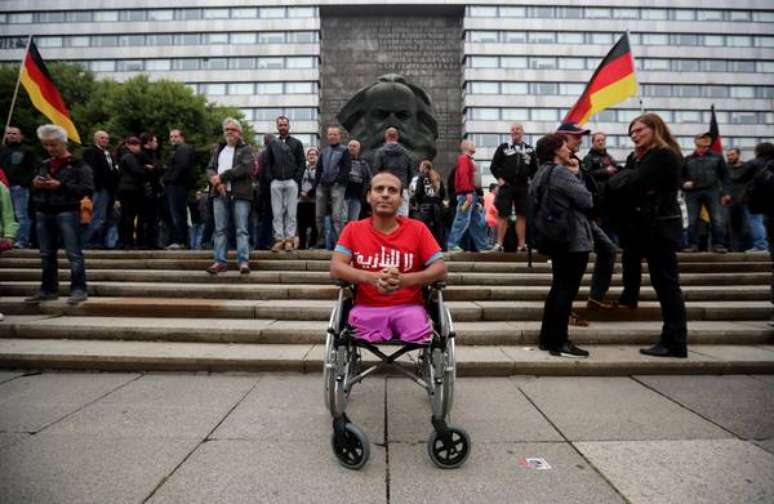 frontos em Chemnitz, na Alemanha, deixam 9 feridos