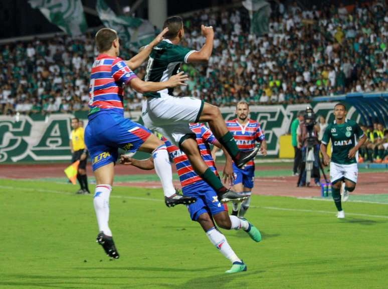 A luta pelo acesso à elite do futebol nacional é acirrada (Foto: Divulgação/Fortaleza)