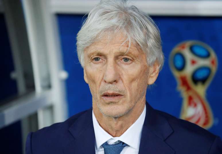 Pekerman em jogo da Col&ocirc;mbia com a Inglaterra
 3/7/2018     REUTERS/Maxim Shemetov 
