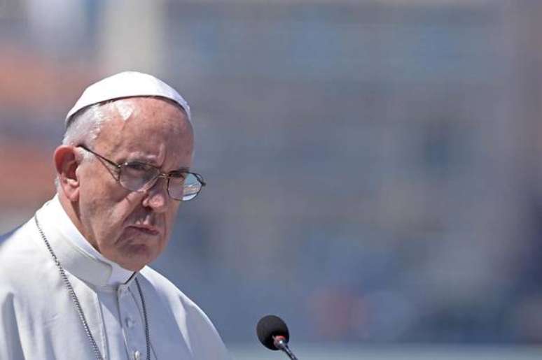 Papa Francisco aceitou pedido de renúncia nesta quarta-feira (12)