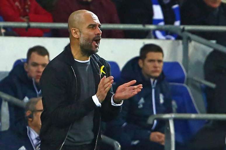 Guardiola aumentou a cobrança (Foto: Geoff Caddick /AFP)