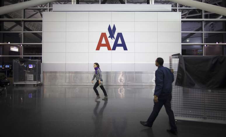 Logo da American Airlines no aeroporto John F. Kennedy (JFK) em Nova York 27/11/2013  