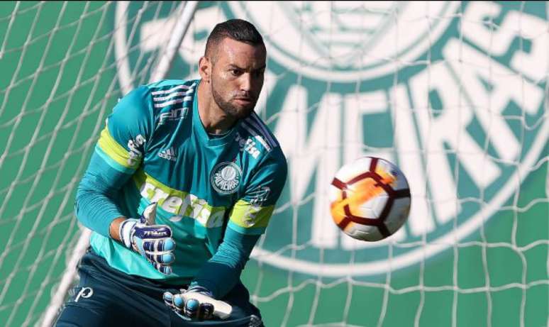 Weverton durante treino do Palmeiras, na Academia de Futebol (Foto: Cesar Greco/Ag. Palmeiras)