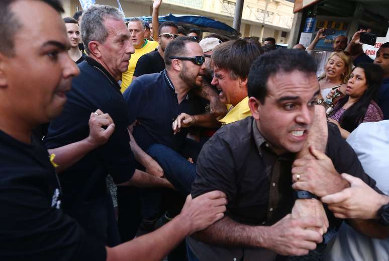 Na acusação, que pode resultar em uma condenação de até 20 anos para Bispo, o MPF afirma que o agressor planejou o ataque a Bolsonaro desde o dia em que soube pelos jornais que ele estaria em Juiz de Fora