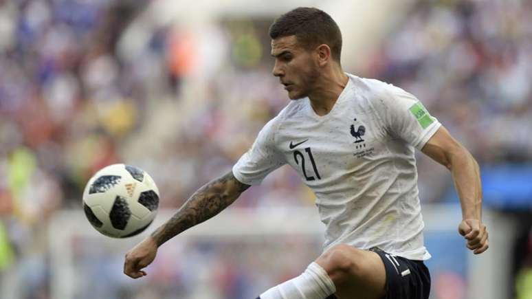 Lucas Hernández foi um dos principais jogadores da França na última Copa do Mundo (Foto: AFP/JUAN MABROMATA)