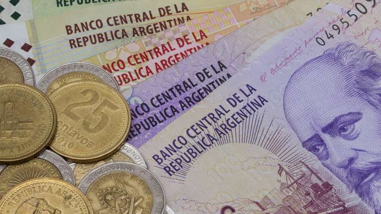 O peso argentino sofreu forte desvalorização nos últimos meses