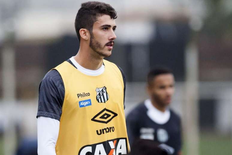 Gustavo Henrique dá receita para vencer San-São (Foto: Ivan Storti/Santos)