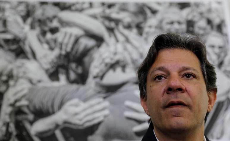 Haddad, em entrevista em São Paulo 13/9/2018 REUTERS/Nacho Doce 