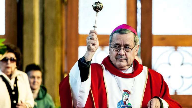 Chilenos protestaram contra nomeação de Juan Barros, acusado de acobertar abusos sexuais, como bispo de Osorno