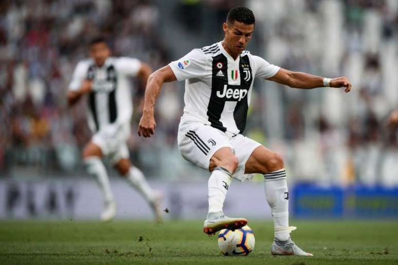 Cristiano Ronaldo passou em branco nas três primeiras rodadas do Italiano (Foto: MARCO BERTORELLO / AFP)