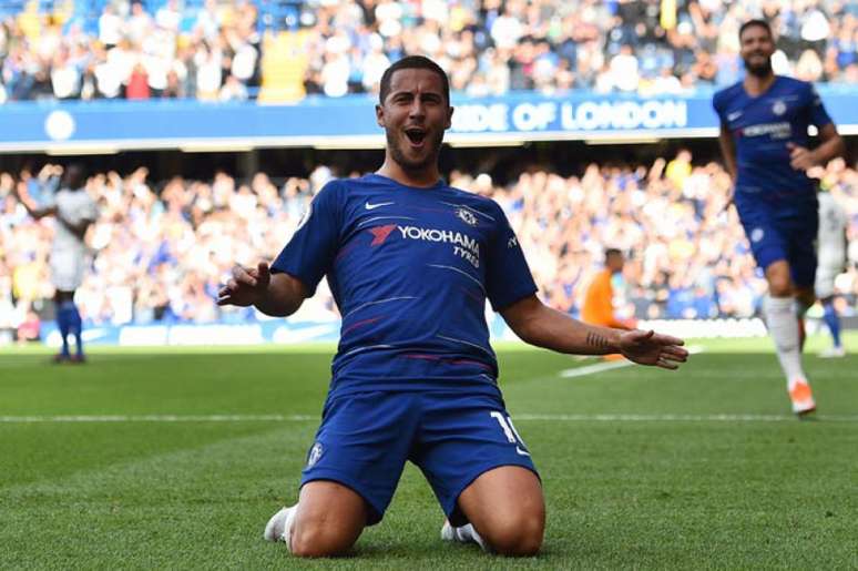 Hazard foi o nome da goleada do Chelsea (Foto: Glyn Kirk / AFP)