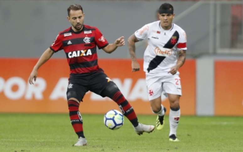 No Estádio Mané Garrincha, em Brasília, Vasco e Flamengo ficaram no empate(Francisco Stuckert / Agencia F8)