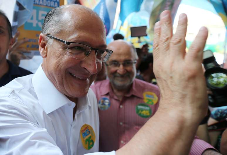 Candidato do PSDB à Presidência, Geraldo Alckmin, durante ato de campanha no Rio de Janeiro 13/09/2018 REUTERS/Sergio Moraes