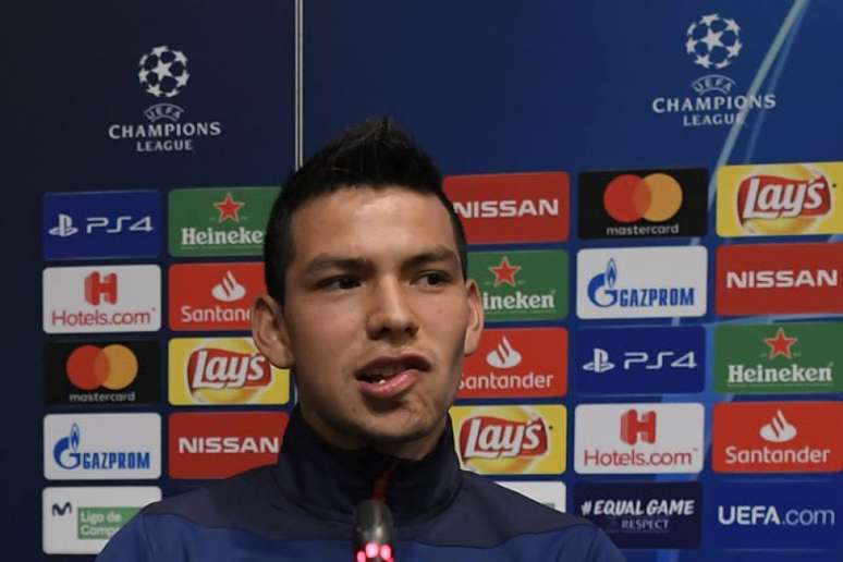 Lozano já marcou seis gols em oito partidas na atual temporada (Foto: Lluis Gene / AFP)