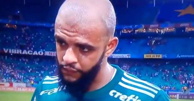 Felipe Melo dedica gol a Bolsonaro