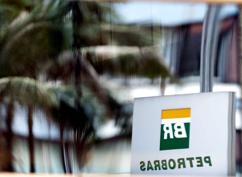 Logo da Petrobras
23/05/ 2015
REUTERS/Paulo Whitaker