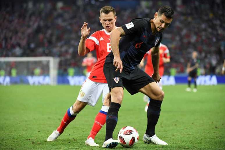 Lovren está na mira da justiça da Croácia (Foto: KIRILL KUDRYAVTSEV / AFP)