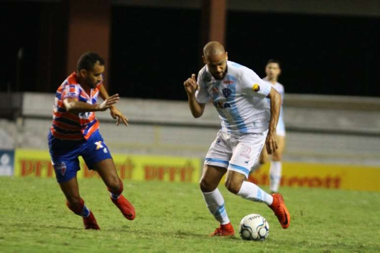 O experiente Carlinhos disputou seis partidas pela equipe paraense (Divulgação)