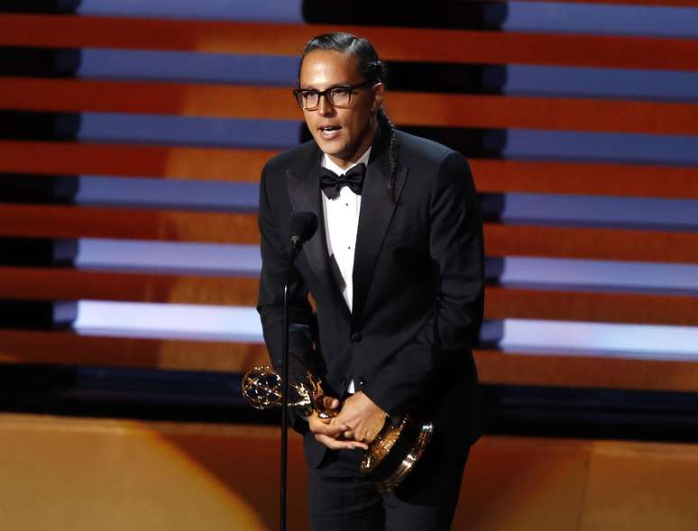 Diretor Cary Joji Fukunaga recebe prêmio Emmy em Los Angeles 25/08/2014 REUTERS/Mario Anzuoni