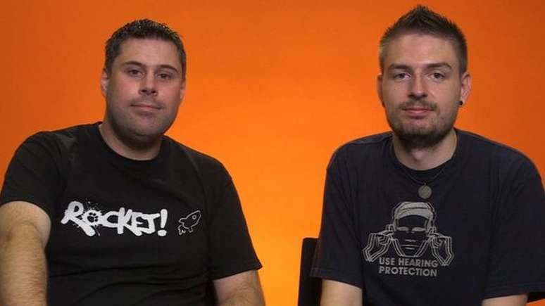 Thom e Steve estão juntos há quatro anos e se casaram no ano passado, mas nunca fizeram sexo