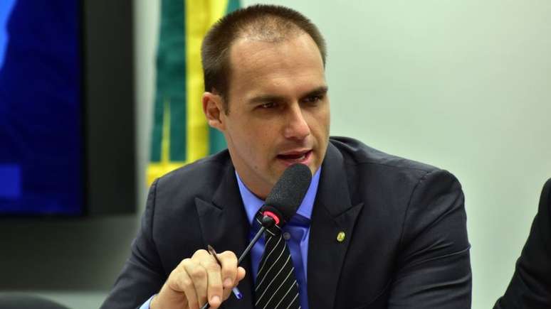 Eduardo Bolsonaro &eacute; o filho mais velho do candidato do PSL e deputado federal por S&atilde;o Paulo