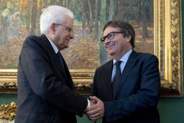David Ermini recebe cumprimentos do presidente Sergio Mattarella