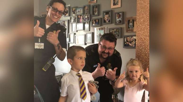 Charley-Anne Semple disse que os param&eacute;dicos foram 'fanst&aacute;sticos' com Tyler e Annabella