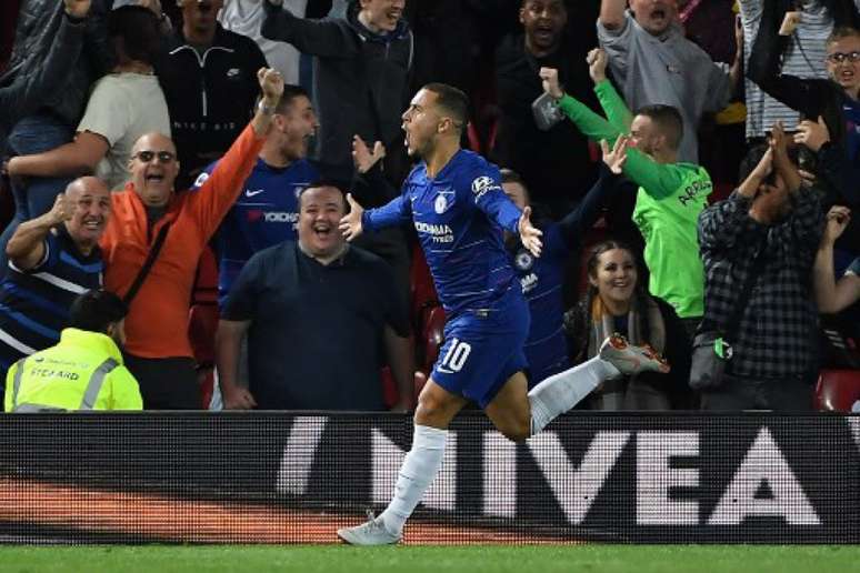 Fábregas avisa que Chelsea terá dificuldades para segurar Hazard (Foto: Paul Ellis / AFP)