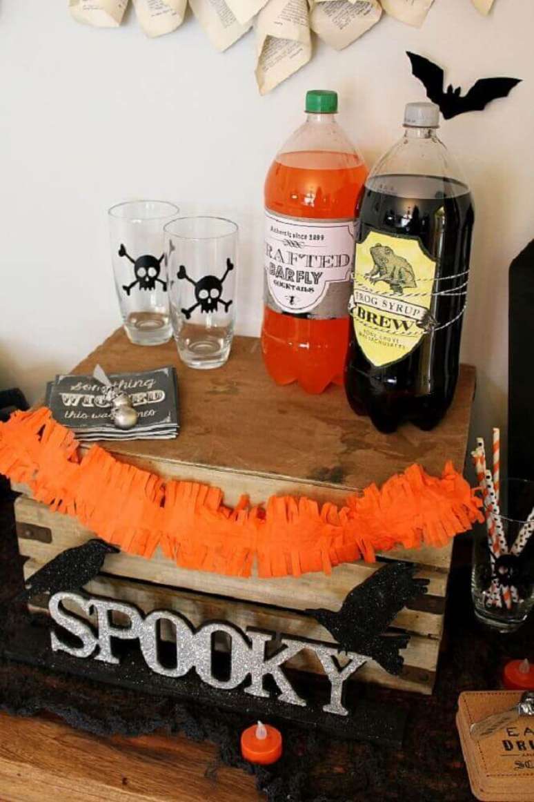 58. Ideia simples de decora&ccedil;&atilde;o de dia das bruxas &ndash; Foto: Clean and Scentsible