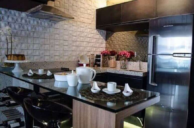 47- O Revestimento 3D branco para cozinha deixa o ambiente diferenciado e moderno. Fonte: Pinterest