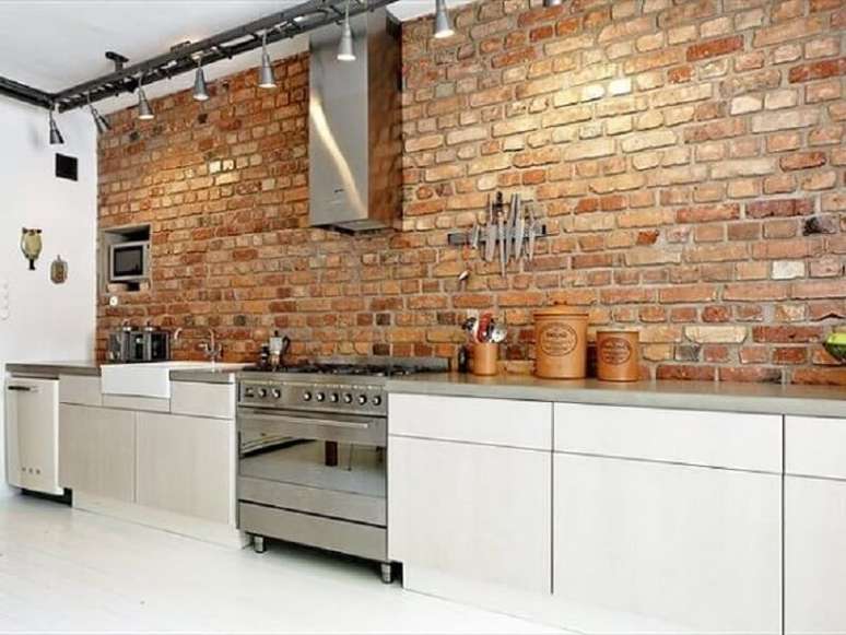 80- Revestimento para cozinha em estilo rústico. Fonte: Construindo Minha Casa Clean