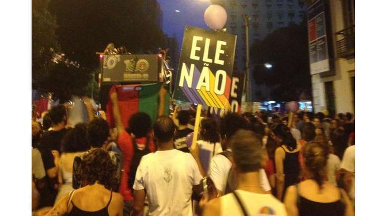 No Rio, manifestação teve público variado, com a presença de grupos como professores, organizações LGBT, partidos de esquerda e grupos contra tortura