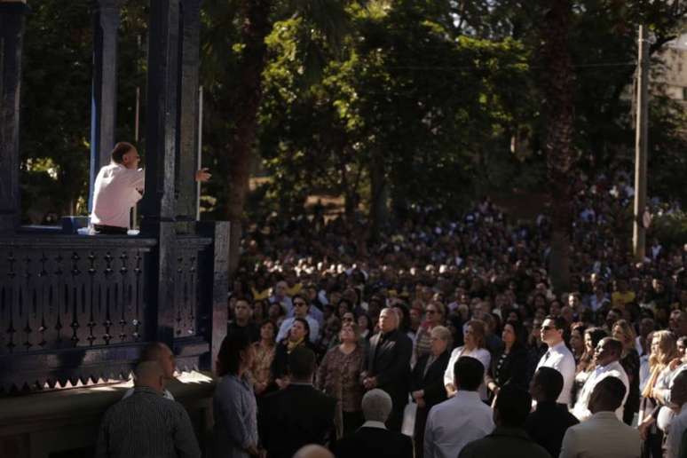 Edir Macedo faz pregação em culto da Universal no Rio