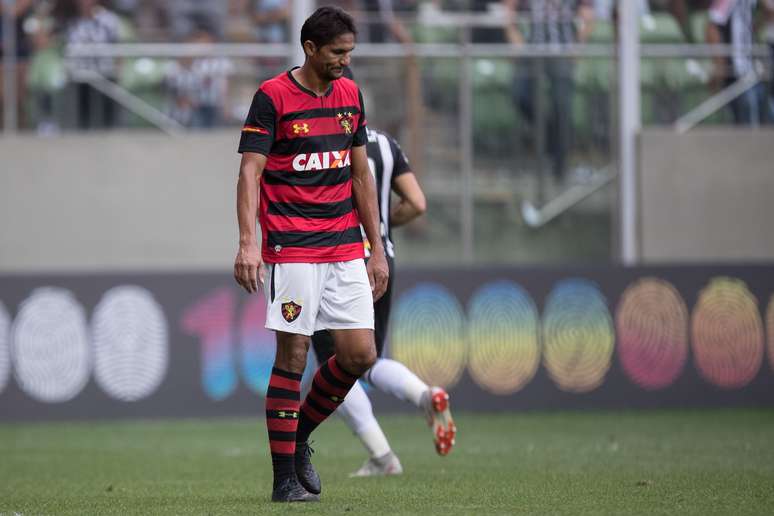 Durval lamenta gol do Atl&eacute;tico-MG