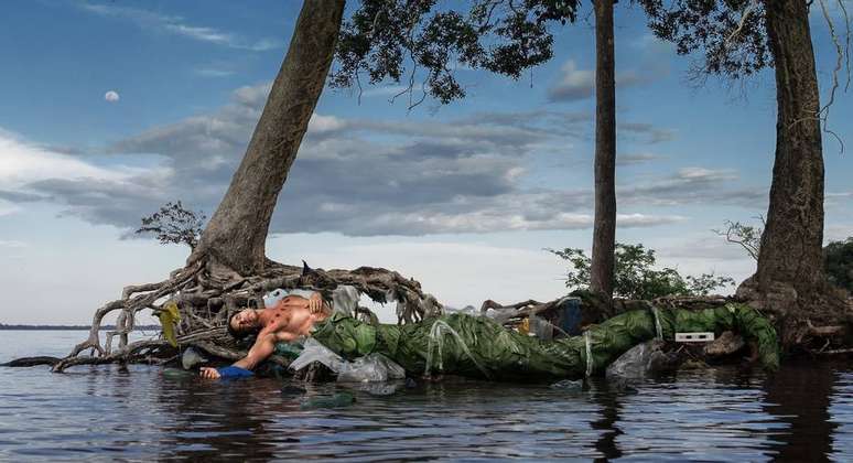 Poluição da água é o tema da campanha 'Rios Limpos para Mares Limpos'.