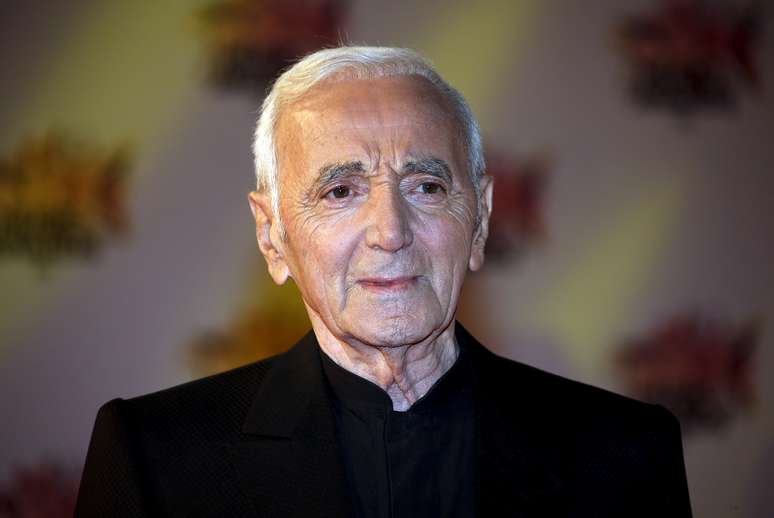 Cantor franc&ecirc;s Charles Aznavour durante evento em Cannes, na Fran&ccedil;a 