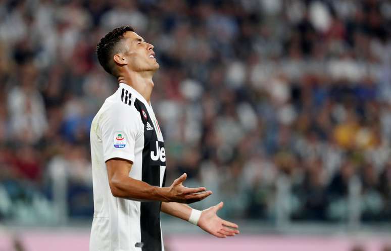 Cristiano Ronaldo em jogo da Juventus contra o Napoli
 29/9/2018    REUTERS/Stefano Rellandini 