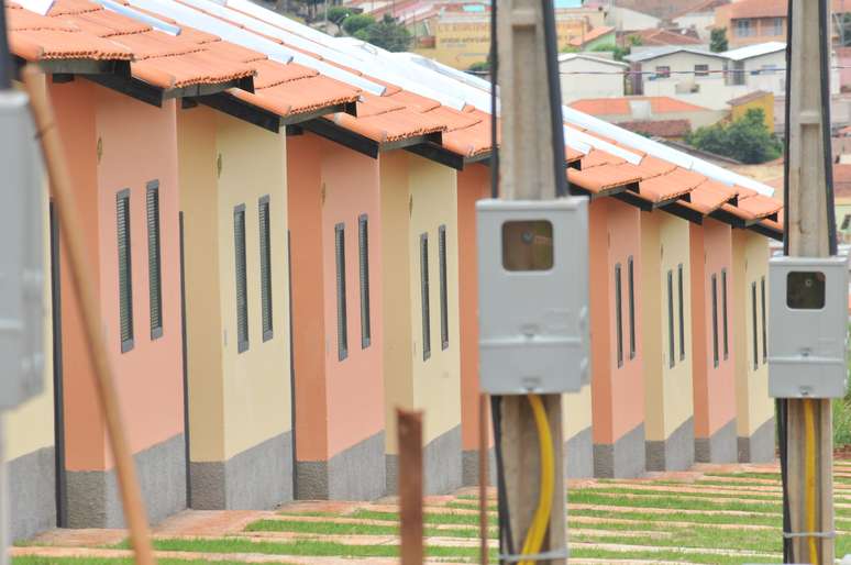 Casas do residencial Dona Emília, que fazem parte do Programa Federal &#034;Minha casa, minha vida&#034;, em Jaú, no Estado de São Paulo.