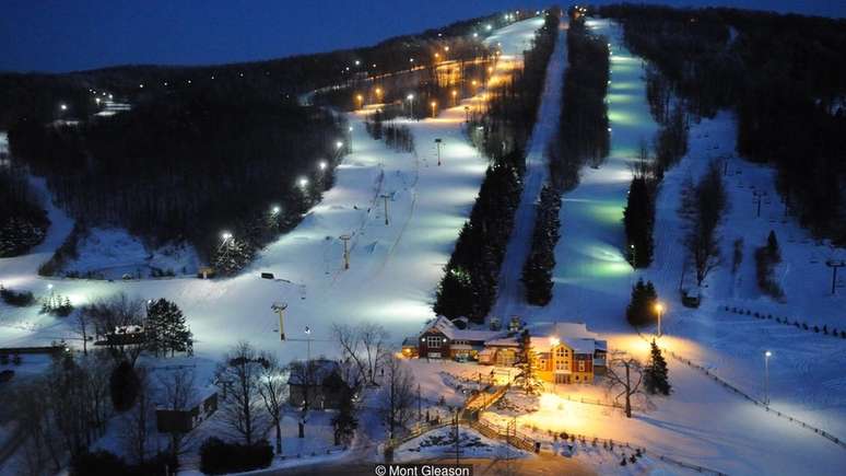 A esta&ccedil;&atilde;o de esqui Mont Gleason faz uso de outro recurso valioso no inverno: a neve