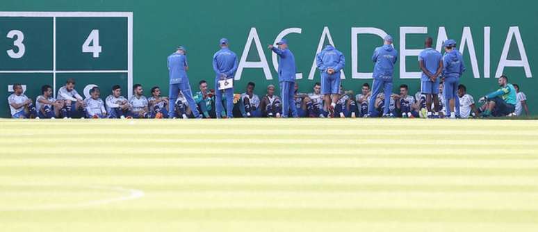 Palmeiras terá sequência de confrontos diretos agora que assumiu a liderança (Foto: Cesar Greco)