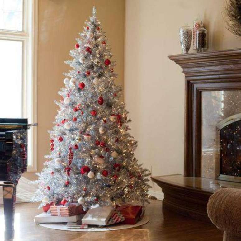 Árvores de Natal de Sonho  Árvores de natal decoradas, Enfeites