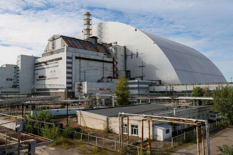 Usina solar &eacute; inaugurada em Chernobyl 
 5/10/2018   REUTERS/Gleb Garanich 