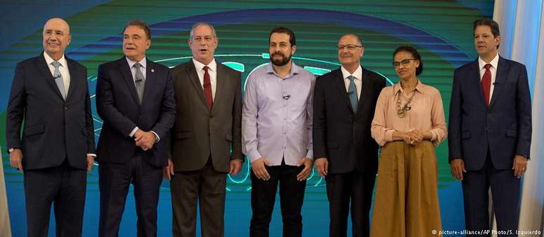 Candidatos à Presidência no último debate antes do primeiro turno, promovido pela TV Globo 