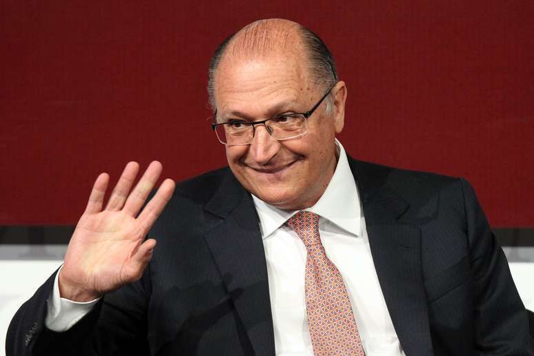 Alckmin será comentarista no programa de Ronnie Von, na TV Gazeta